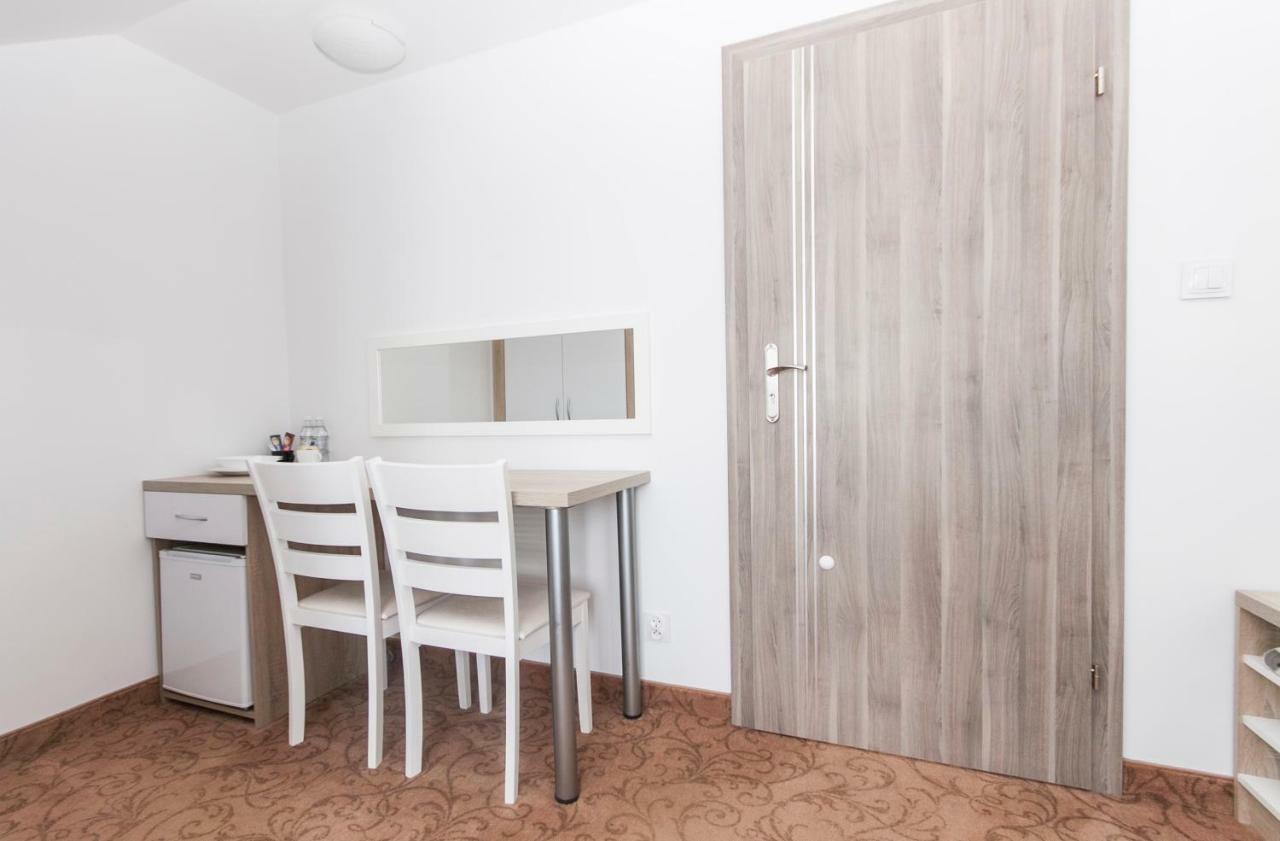 Palisander Z Widokiem Na Morze Apartment Trzesacz Luaran gambar